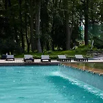 Zámek - Hotel&resort Hotel 4*