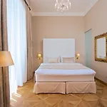 Zámek - Hotel&resort Hotel Ratmerice