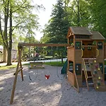 Zámek - Hotel&resort Hotel 4*