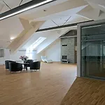Zámek - Hotel&resort Hotel Ratmerice