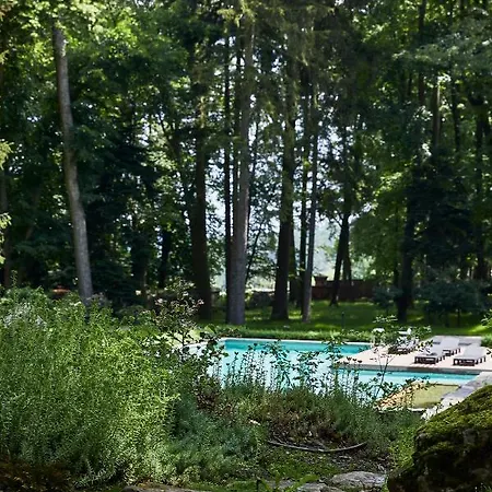 Zamek - & Отель