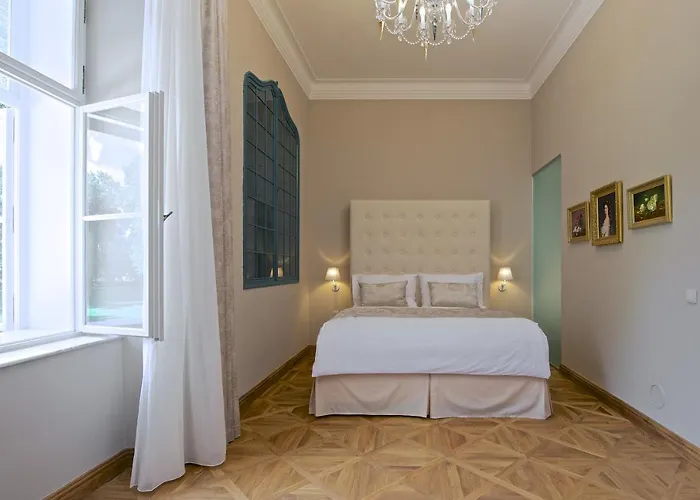 فندق Zamek - & 4*