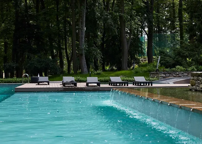 Zamek - & מלון 4*