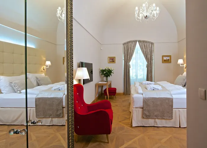 מלון Zamek - & 4*