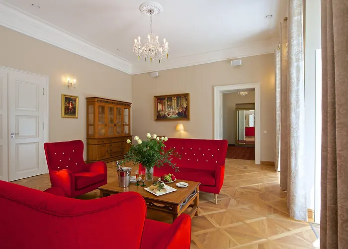 Zamek - & מלון 4*