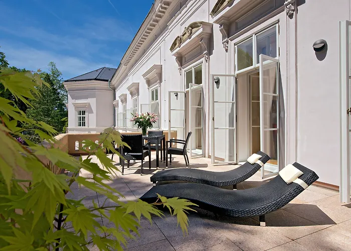 מלון Zamek - & 4*